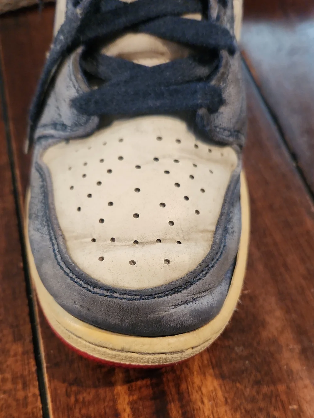 Nike Jordans 1 Mid' Top Blue and Gold - Sneakers, 5.5Y